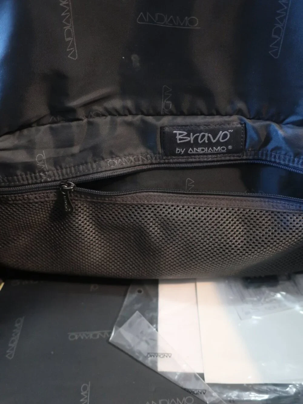 Mens Andiamo Gray Large Nylon Duffel/Travel Bag